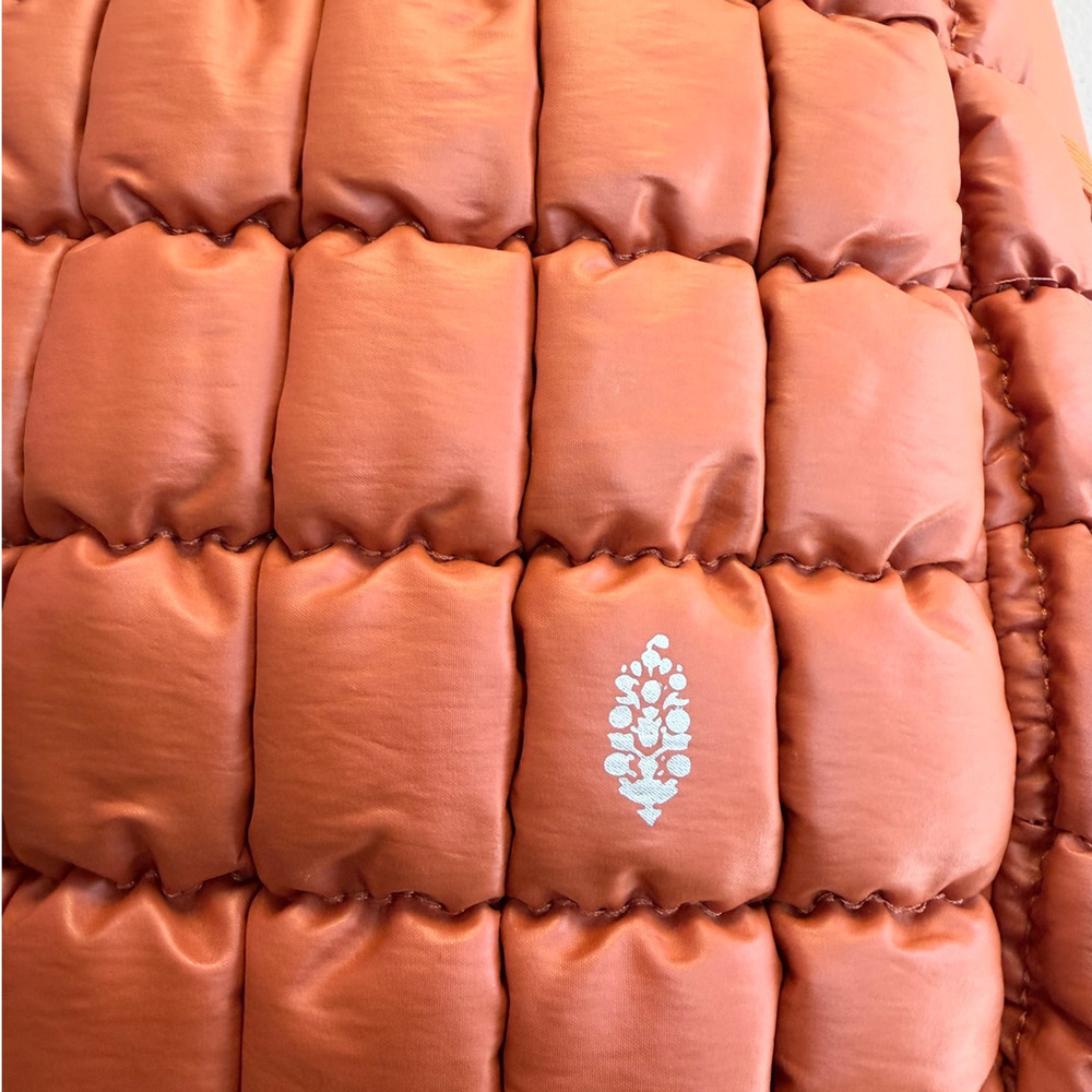 FREE PEOPLE Going Pro Quilted Backpack NWT - Picture 6 of 10